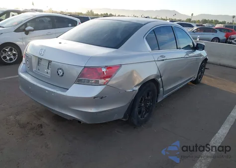 2008 Honda Accord 2.4 Lx-P z USA, uszkodzony, nr VIN JHMCP26488C058770